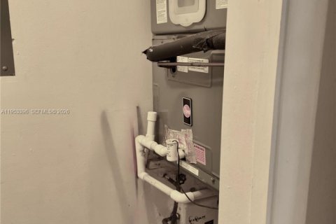 Купить кондоминиум в Уэстон, Флорида 2 спальни, 102.75м2, № 2008301 - фото 12