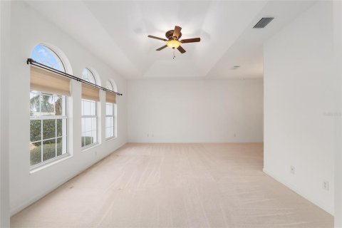 Villa ou maison à vendre à Ocala, Floride: 2 chambres, 157.66 m2 № 2137948 - photo 11