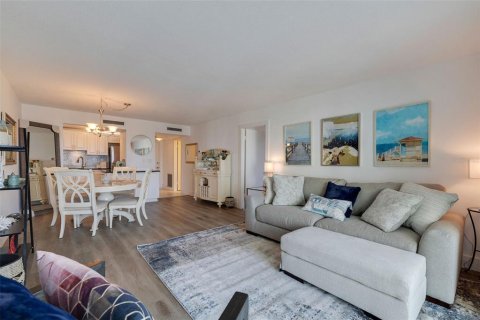 Copropriété à louer à Saint Pete Beach, Floride: 1 chambre, 78.32 m2 № 1900046 - photo 25