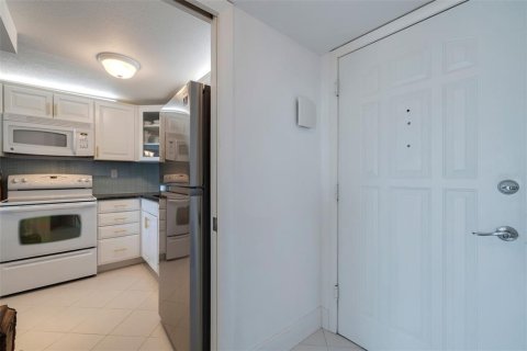 Copropriété à louer à Saint Pete Beach, Floride: 1 chambre, 78.32 m2 № 1900046 - photo 15