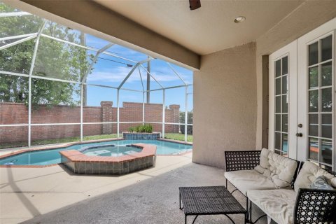 House in Orlando, Florida 5 bedrooms, 266.44 sq.m. № 1735337 - photo 28
