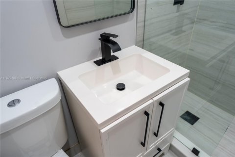 Купить коммерческую недвижимость в Форт-Лодердейл, Флорида 213.21м2, № 1976336 - фото 11