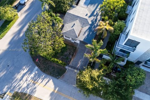 Купить коммерческую недвижимость в Форт-Лодердейл, Флорида 213.21м2, № 1976336 - фото 30