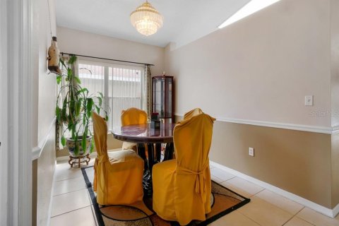 Casa en venta en Kissimmee, Florida, 4 dormitorios, 185.71 m2 № 2232084 - foto 14