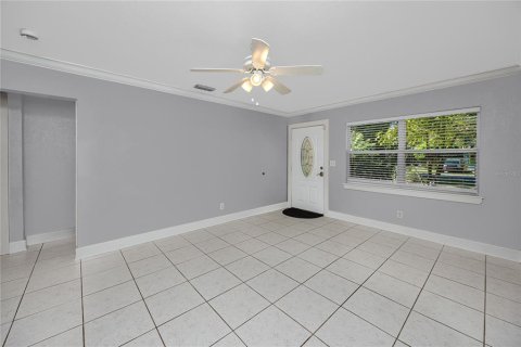 Villa ou maison à vendre à Gulfport, Floride: 3 chambres, 100.43 m2 № 2419200 - photo 16