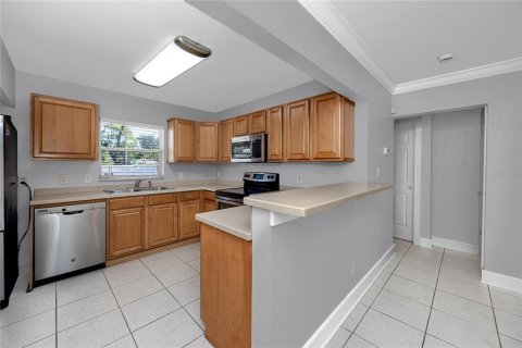 Villa ou maison à vendre à Gulfport, Floride: 3 chambres, 100.43 m2 № 2419200 - photo 6