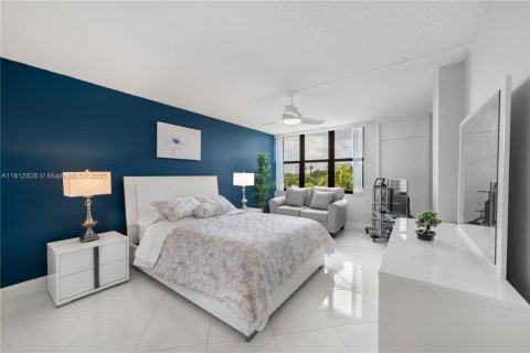 Condo in Weston, Florida, 2 bedrooms  № 1763186 - photo 5