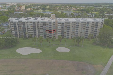 Condo in Weston, Florida, 2 bedrooms  № 1763186 - photo 20