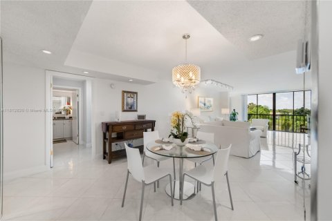 Condo in Weston, Florida, 2 bedrooms  № 1763186 - photo 16