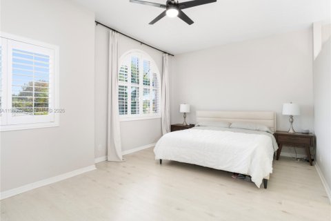 Touwnhouse à louer à Fort Lauderdale, Floride: 2 chambres, 156.08 m2 № 2057268 - photo 14