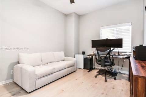 Touwnhouse à louer à Fort Lauderdale, Floride: 2 chambres, 156.08 m2 № 2057268 - photo 18