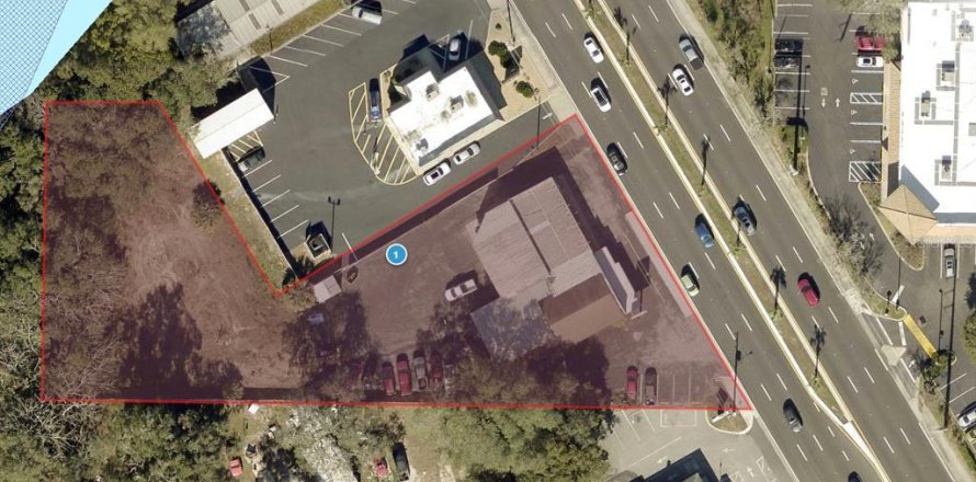 Commercial property in Leesburg, Florida 273.88 sq.m. № 1780713