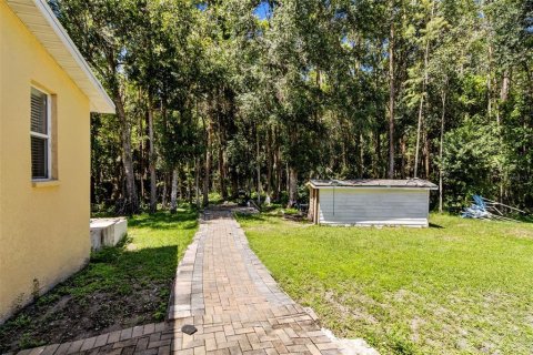 House in Tampa, Florida 5 bedrooms, 301.1 sq.m. № 2212362 - photo 30
