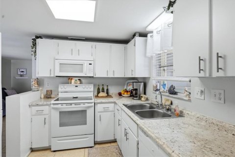 Casa en venta en Venice, Florida, 2 dormitorios, 92.16 m2 № 2231496 - foto 17