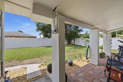 Casa en venta en Venice, Florida, 2 dormitorios, 92.16 m2 № 2231496 - foto 30