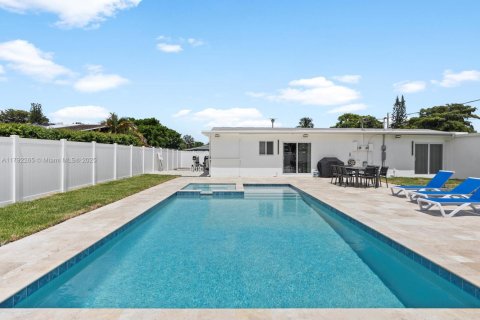 Immobilier commercial à vendre à Dania Beach, Floride: 182.83 m2 № 1952017 - photo 26