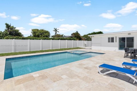 Immobilier commercial à vendre à Dania Beach, Floride: 182.83 m2 № 1952017 - photo 24