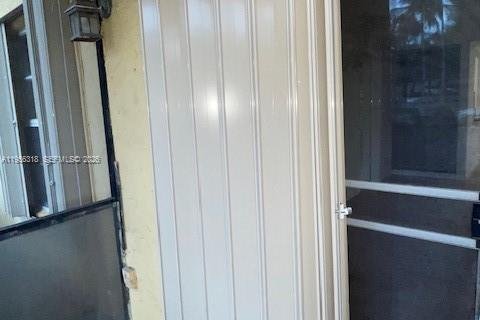 Copropriété à vendre à Boca Raton, Floride: 2 chambres, 86.96 m2 № 2011952 - photo 8