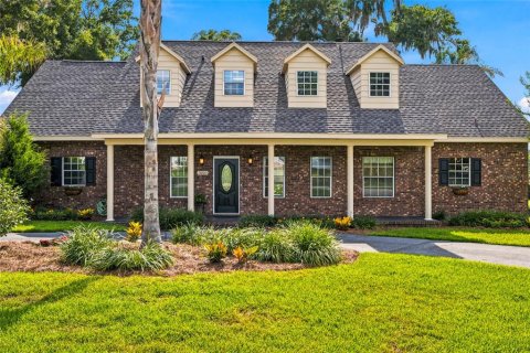 House in Ocala, Florida 4 bedrooms, 278.71 sq.m. № 2209648 - photo 5