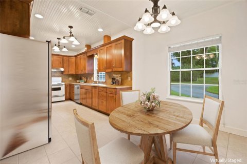 House in Ocala, Florida 4 bedrooms, 278.71 sq.m. № 2209648 - photo 26