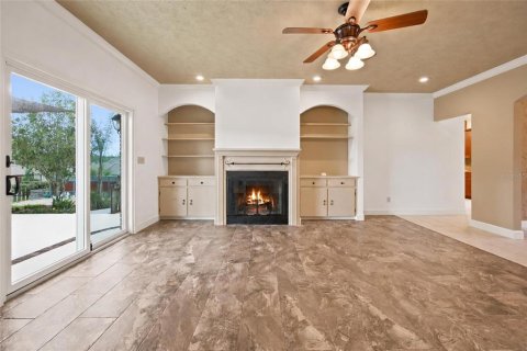 House in Ocala, Florida 4 bedrooms, 278.71 sq.m. № 2209648 - photo 14