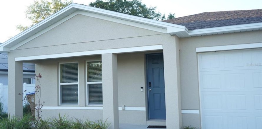 House in Kissimmee, Florida 4 bedrooms, 154.78 sq.m. № 1747683