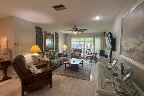 Condominio en alquiler en Dunedin, Florida, 2 dormitorios, 86.4 m2 № 1915686 - foto 7