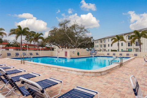 Condominio en alquiler en Dunedin, Florida, 2 dormitorios, 86.4 m2 № 1915686 - foto 29