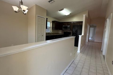 Apartment in Apopka, Florida 2 bedrooms, 108.51 sq.m. № 2379386 - photo 4