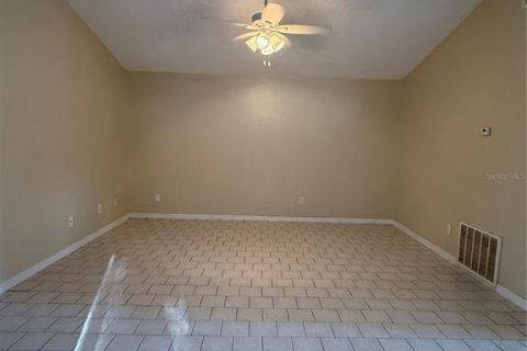 Apartment in Apopka, Florida 2 bedrooms, 108.51 sq.m. № 2379386 - photo 10