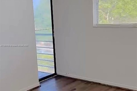 Copropriété à vendre à North Lauderdale, Floride: 1 chambre, 75.25 m2 № 1790521 - photo 8