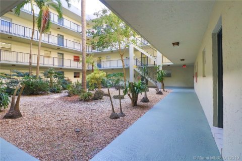 Copropriété à vendre à North Lauderdale, Floride: 1 chambre, 75.25 m2 № 1790521 - photo 20