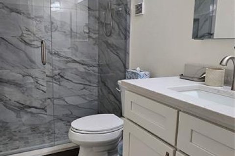 Copropriété à louer à Saint Petersburg, Floride: 2 chambres, 94.57 m2 № 1144947 - photo 6