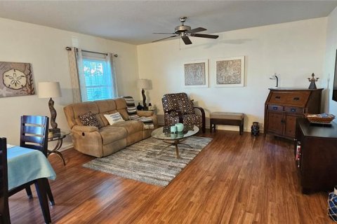 Copropriété à louer à Saint Petersburg, Floride: 2 chambres, 94.57 m2 № 1144947 - photo 3
