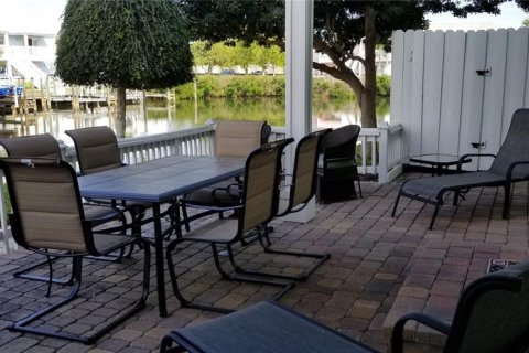 Copropriété à louer à Saint Petersburg, Floride: 2 chambres, 94.57 m2 № 1144947 - photo 13