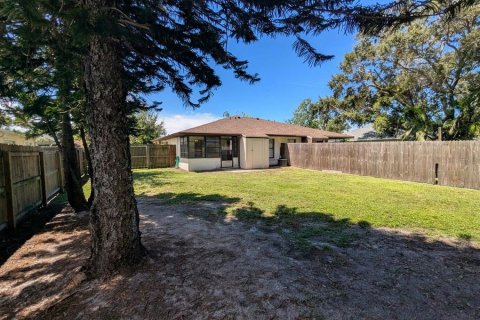 Apartment in Palmetto, Florida 2 bedrooms, 84.54 sq.m. № 1908455 - photo 3