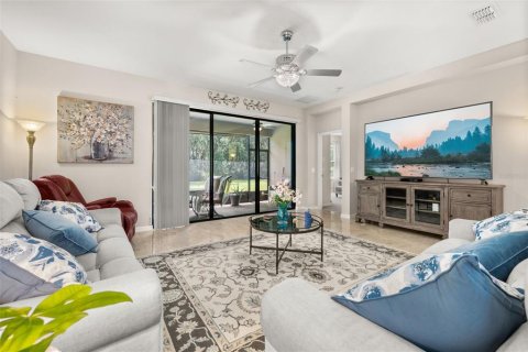 House in BELLALAGO in Kissimmee, Florida 4 bedrooms, 224.82 sq.m. № 1808768 - photo 27