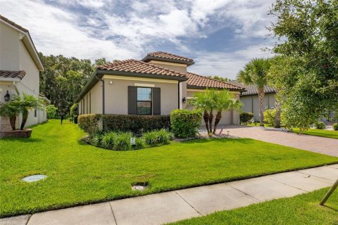 House in BELLALAGO in Kissimmee, Florida 4 bedrooms, 224.82 sq.m. № 1808768 - photo 5