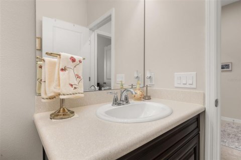 House in BELLALAGO in Kissimmee, Florida 4 bedrooms, 224.82 sq.m. № 1808768 - photo 15