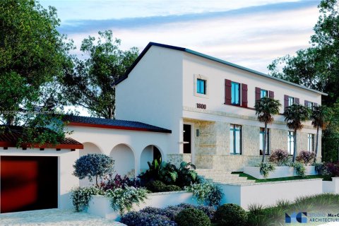 House in Miami Beach, Florida 5 bedrooms, 380.16 sq.m. № 1944995 - photo 7