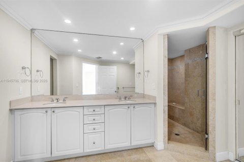 Снять в аренду кондоминиум в Бей-Харбор-Айлендс, Флорида 3 спальни, 181.16м2, № 2002526 - фото 23