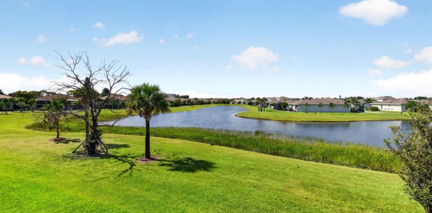 Condo à Delray Beach, Floride, 2 chambres  № 2089599