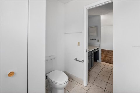 Villa ou maison à vendre à Ocala, Floride: 2 chambres, 106.28 m2 № 2221455 - photo 24