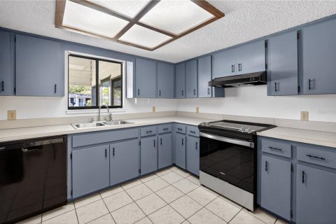 Villa ou maison à vendre à Ocala, Floride: 2 chambres, 106.28 m2 № 2221455 - photo 17