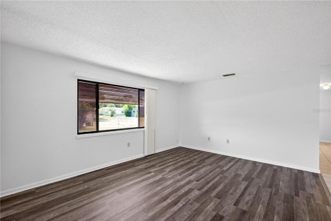 Villa ou maison à vendre à Ocala, Floride: 2 chambres, 106.28 m2 № 2221455 - photo 11