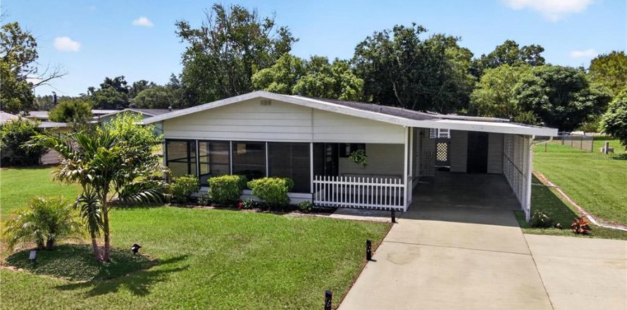 Villa ou maison à Ocala, Floride 2 chambres, 106.28 m2 № 2221455