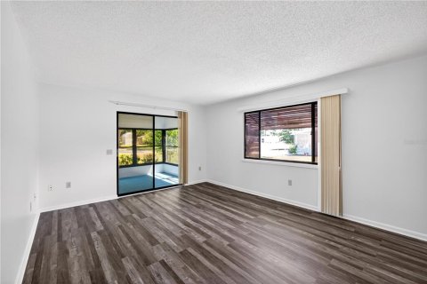 Villa ou maison à vendre à Ocala, Floride: 2 chambres, 106.28 m2 № 2221455 - photo 9