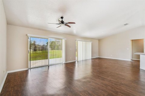 Villa ou maison à vendre à Zephyrhills, Floride: 3 chambres, 150.78 m2 № 1918296 - photo 24