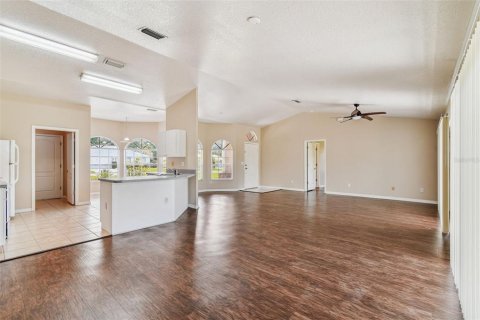 Villa ou maison à vendre à Zephyrhills, Floride: 3 chambres, 150.78 m2 № 1918296 - photo 30