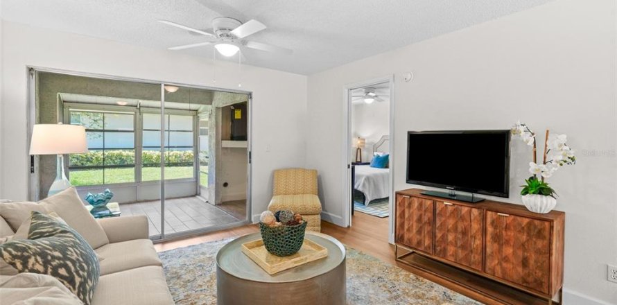 Condo in Clearwater, Florida, 2 bedrooms  № 1793129